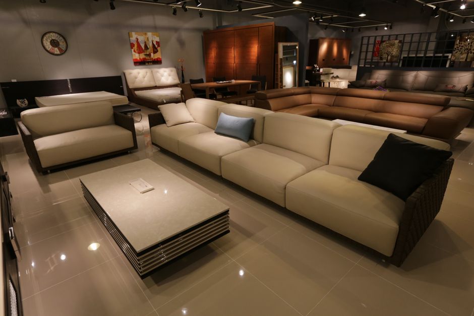 Furniture demand remains a share-gain story under pressure from housing and tariffs