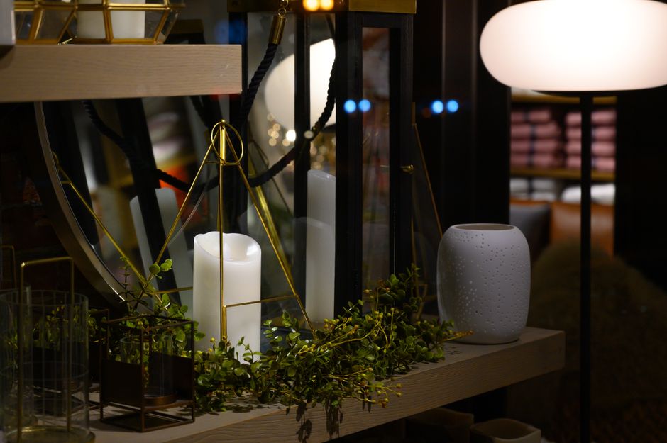 Modern retail merchandising supports the article's focus on selective home-demand recovery.