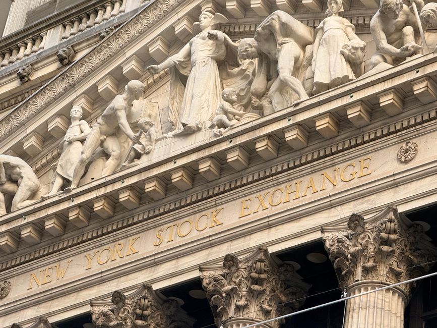 New York Stock Exchange facade with stone sculptures